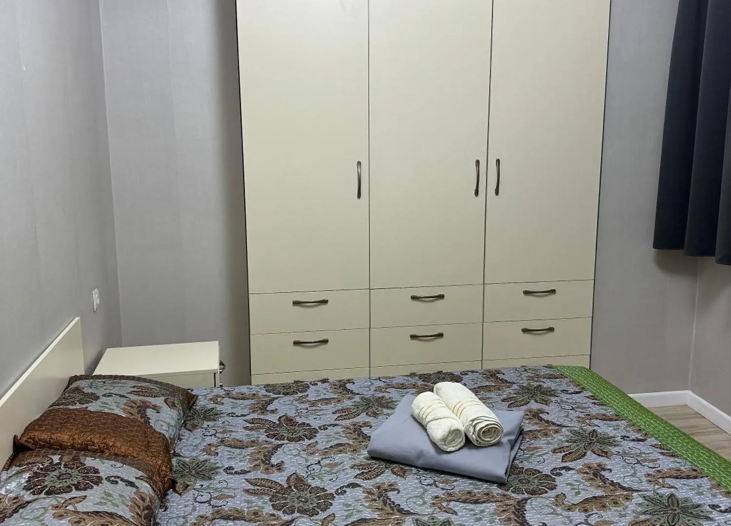 Apartment In The Center Of Almaty